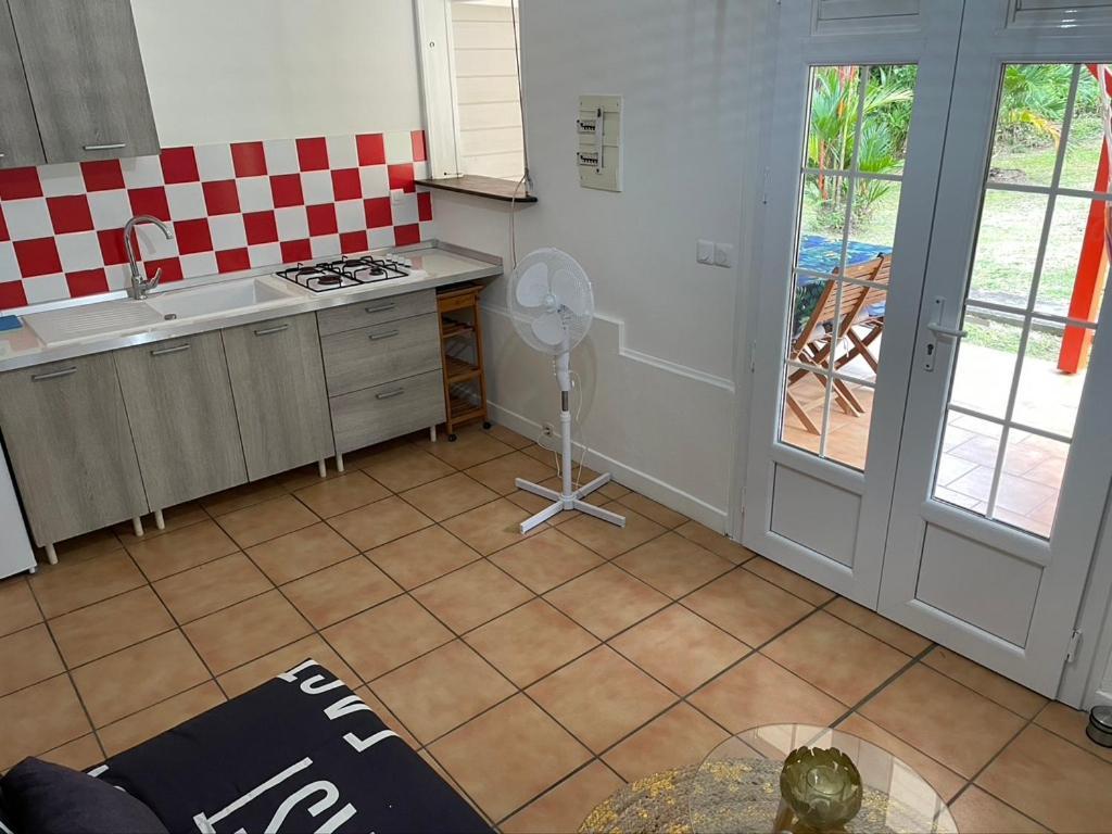 Residence Les Palmiers Trinité  Extérieur photo